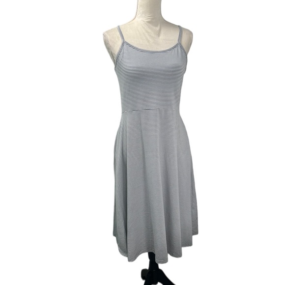 Pact Dresses & Skirts - Pact Tide Stripe Fit & Flare Midi Dress Grey White Striped Active Dress SZ LG